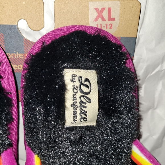 Limited Edition Deluxe By Dearfoams Halloween Slippers with Bats New - Picture 2 of 5